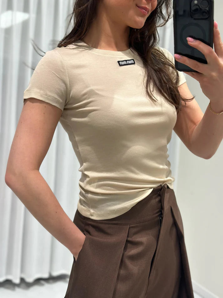 T-Shirt Momo