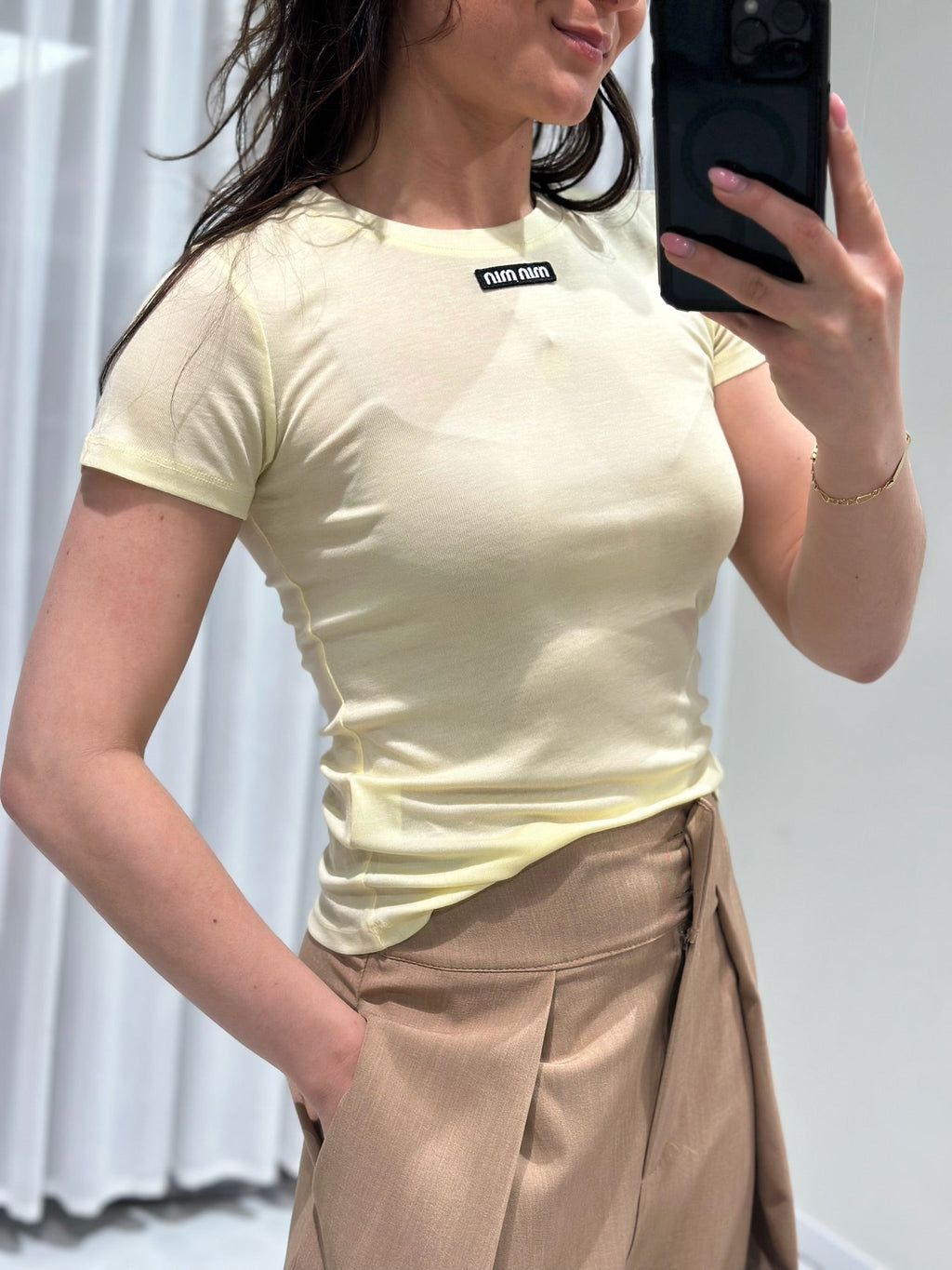 T-Shirt Momo